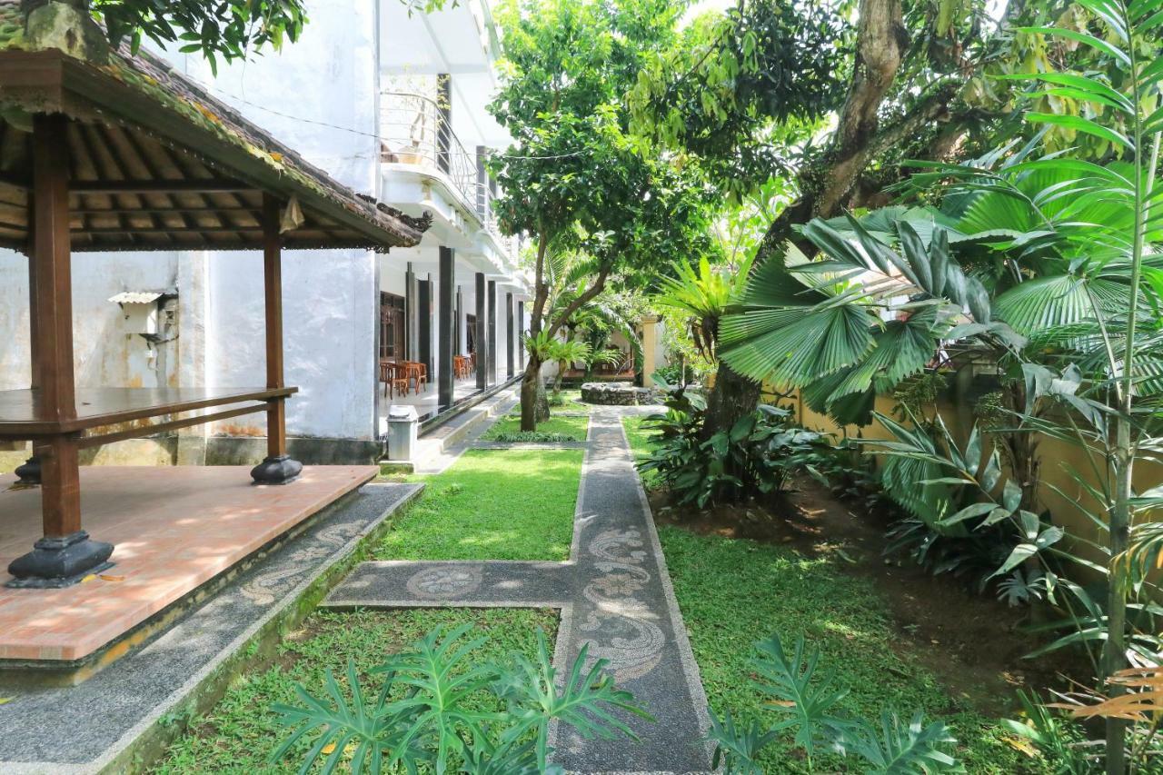 Gianyar Hotel Exterior foto